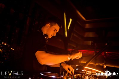 Thomas Gold ที่ เลเวลส์ — photo 46