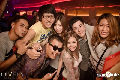 Thomas Gold ที่ เลเวลส์ — photo 75