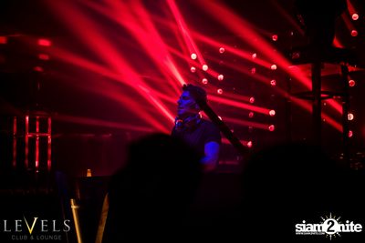 Thomas Gold ที่ เลเวลส์ — photo 106