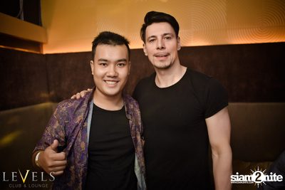 Thomas Gold ที่ เลเวลส์ — photo 117