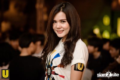 U Beer Girls ที่ร้าน บริดจ์บาร์ & ชูใจ — photo 14