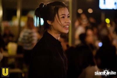 U Beer Girls ที่ร้าน บริดจ์บาร์ & ชูใจ — photo 16
