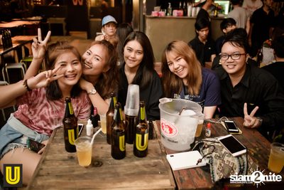 U Beer Girls ที่ร้าน บริดจ์บาร์ & ชูใจ — photo 32