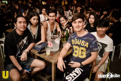 U Beer Girls ที่ร้าน บริดจ์บาร์ & ชูใจ — photo 37