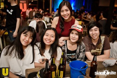 U Beer Girls ที่ร้าน บริดจ์บาร์ & ชูใจ — photo 39