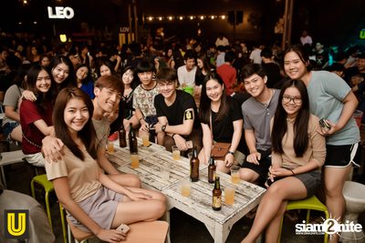 U Beer Girls ที่ร้าน บริดจ์บาร์ & ชูใจ — photo 40