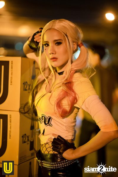 U Beer Girls ที่ร้าน บริดจ์บาร์ & ชูใจ — photo 92