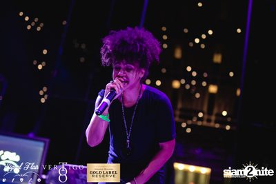 Signal Flair: Live By Night ที่ เวอร์ทิโก้ ทู — photo 40
