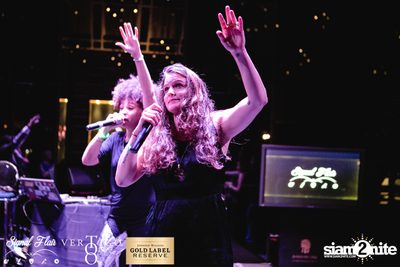Signal Flair: Live By Night ที่ เวอร์ทิโก้ ทู — photo 71
