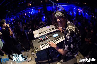 Singha Light: Blue Planet | Orbit Party ที่ร้าน ลิซึ่ม — photo 110