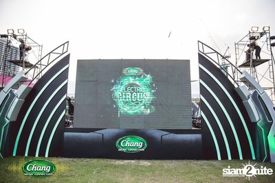 Chang Music Connection: Musictropolis ที่ สนามกีฬาจรัญบุรพรัตน์ (อัลบั้มที่ 2) — photo 12