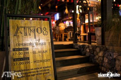 Friday Night at Atmos, Thonglor Soi 10 — photo 4