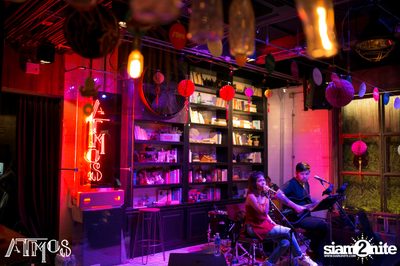 Friday Night at Atmos, Thonglor Soi 10 — photo 9