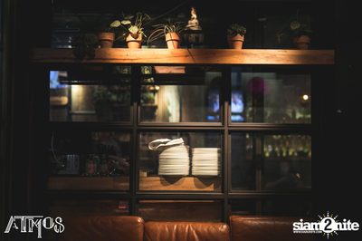 Friday Night at Atmos, Thonglor Soi 10 — photo 35