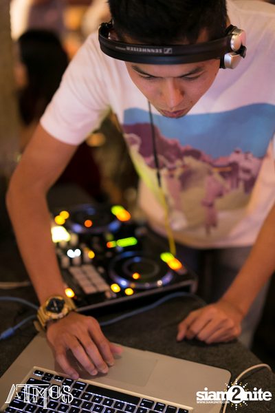 Friday Night at Atmos, Thonglor Soi 10 — photo 44