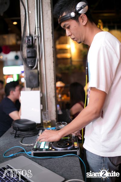 Friday Night at Atmos, Thonglor Soi 10 — photo 54