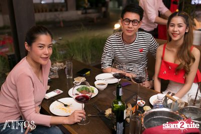 Friday Night at Atmos, Thonglor Soi 10 — photo 56
