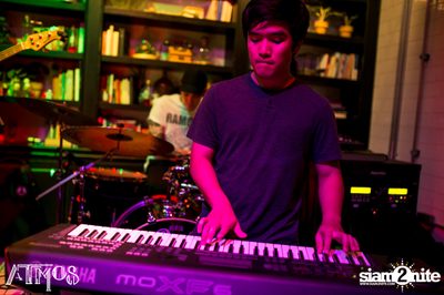 Friday Night at Atmos, Thonglor Soi 10 — photo 68