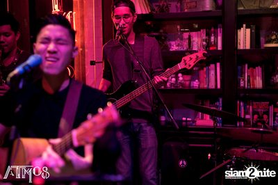 Friday Night at Atmos, Thonglor Soi 10 — photo 71