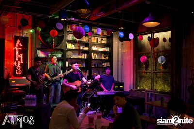 Friday Night at Atmos, Thonglor Soi 10 — photo 84