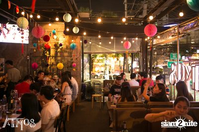 Friday Night at Atmos, Thonglor Soi 10 — photo 108