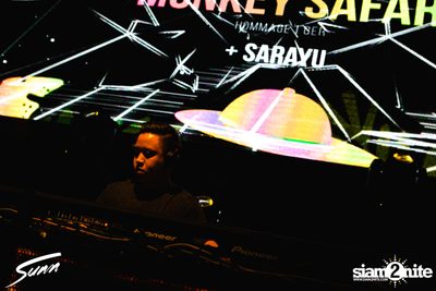 Sunn w/ Monkey Safari ที่ ไลฟ์ อาร์ซีเอ — photo 8