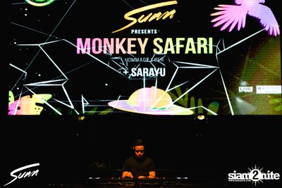 Sunn w/ Monkey Safari ที่ ไลฟ์ อาร์ซีเอ — photo 11