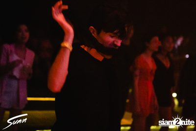 Sunn w/ Monkey Safari ที่ ไลฟ์ อาร์ซีเอ — photo 28