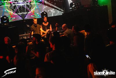 Sunn w/ Monkey Safari ที่ ไลฟ์ อาร์ซีเอ — photo 94