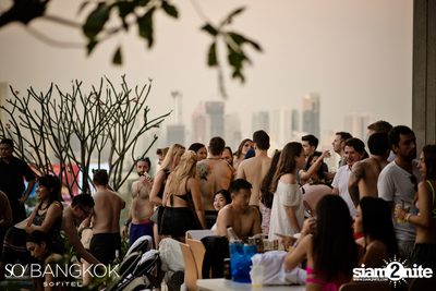 SO POOL PARTY ที่ เดอะ วอเทอร์ คลับ | โซ โซฟิเทล บางกอก — photo 63