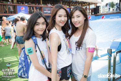 RipCurl x Pepsi Soundwave Hip Hop Festival ที่ การ์ตูนเนทเวิร์ค — photo 22