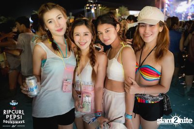 RipCurl x Pepsi Soundwave Hip Hop Festival ที่ การ์ตูนเนทเวิร์ค — photo 152