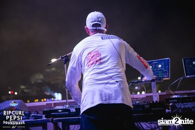 RipCurl x Pepsi Soundwave Hip Hop Festival ที่ การ์ตูนเนทเวิร์ค — photo 161