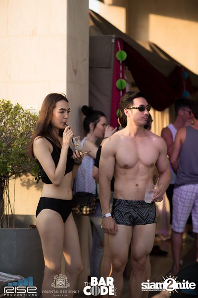 Pool Party for Chinese NY at Oriental Residence — photo 65