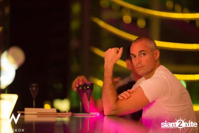 Boys Love Bubbles at W Bangkok — photo 14
