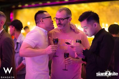 Boys Love Bubbles at W Bangkok — photo 53