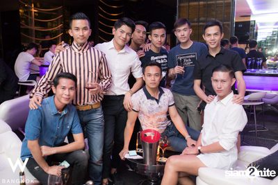 Boys Love Bubbles at W Bangkok — photo 97