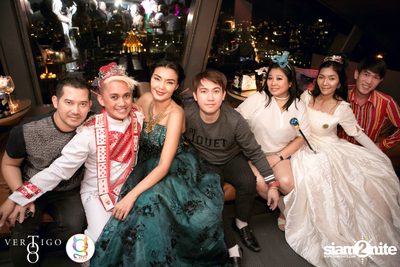 Ken in Wonderland ที่ Vertigo TOO — photo 44