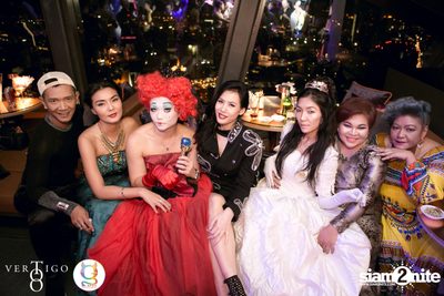 Ken in Wonderland ที่ Vertigo TOO — photo 70