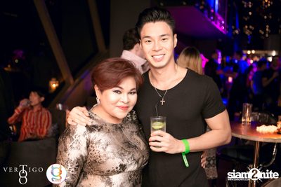 Ken in Wonderland ที่ Vertigo TOO — photo 106