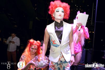 Ken in Wonderland ที่ Vertigo TOO — photo 108