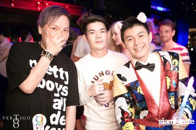 Ken in Wonderland ที่ Vertigo TOO — photo 126