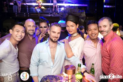 Ken in Wonderland ที่ Vertigo TOO — photo 155