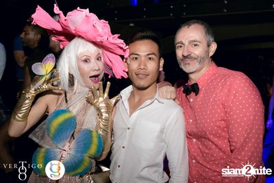 Ken in Wonderland ที่ Vertigo TOO — photo 158