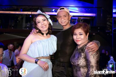 Ken in Wonderland ที่ Vertigo TOO — photo 159
