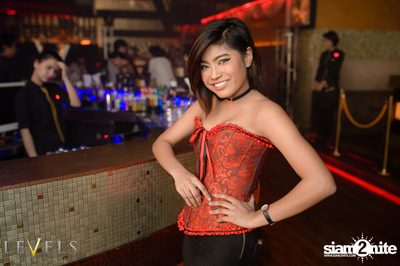 Ladies Night ที่ร้าน เลเวล, สุขุมวิท 11 — photo 15