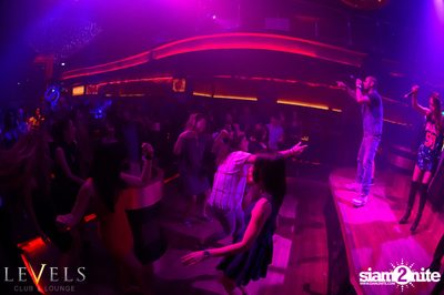 Ladies Night ที่ร้าน เลเวล, สุขุมวิท 11 — photo 37