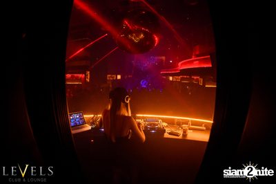 Ladies Night ที่ร้าน เลเวล, สุขุมวิท 11 — photo 46