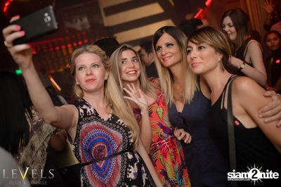 Ladies Night ที่ร้าน เลเวล, สุขุมวิท 11 — photo 51