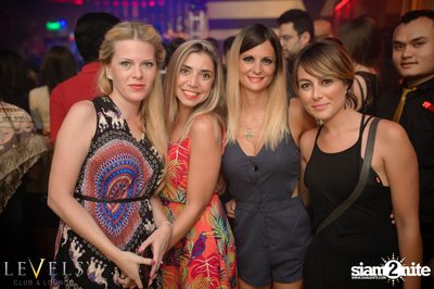 Ladies Night ที่ร้าน เลเวล, สุขุมวิท 11 — photo 52